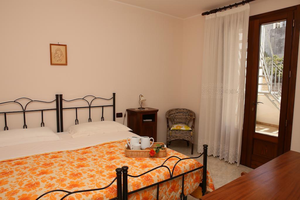 B&B Minerva Castro  Zimmer foto